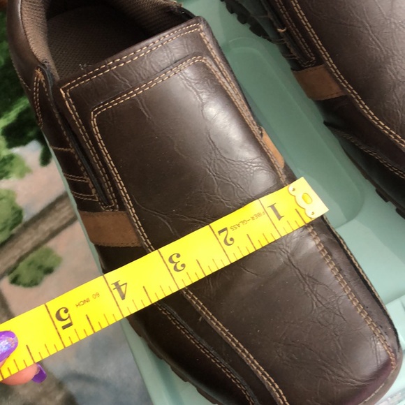 Man shoes. Size 9 ( Euro 42 ). Brown leather with some suede details. Great look - Picture 10 of 12